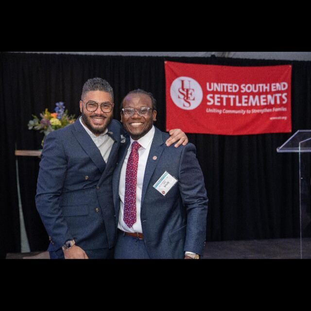 Last Thursday night #CastleClient @unitedsouthend hosted their annual Neighborhood Gala at @sowaboston in the South End, raising over $1.19M for their organization to continue their impactful, multi-generational work toward uplifting families out of the cycle of poverty.  The night was filled with delicious food courtesy of @aboveabcboston, @flourbakeryandcafe, and @zinnekenswaffles, entertainment from @deejaymot, and fundraising for an incredibly worthy cause. 
 
Congratulations to @embracebos President and CEO @askimari for being honored with the inaugural Mel H. King Social Innovator Award and to Actress Eliz Dushku and her husband, Intercontinental Real Estate Corp. CEO Peter Palandjian for receiving the inaugural Philip K. Dushku Changemaker Award. 
 
Thank you to our own Castle Events team for planning and executing a truly unforgettable evening!  We’d also like to thank @accesstentjon, @accesstentllc, @peakeventservices, @designlightco, @flush_services, @themodulartroupe, @frontiersecuritystrategies, @clydescupcakes, @greatergiving, @bostonoldest1903 and @davidhdphotography!